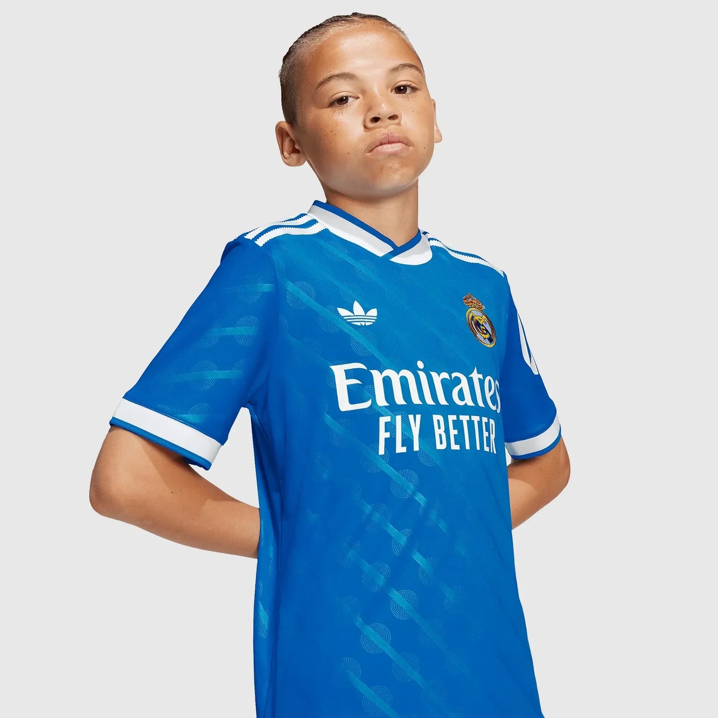Kids Kit Adidas Real Madrid 2025/26 III