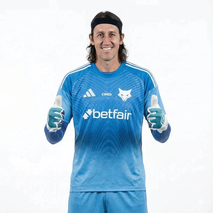 Cruzeiro 25/26 Goalkeeper - Fan Version - image 1