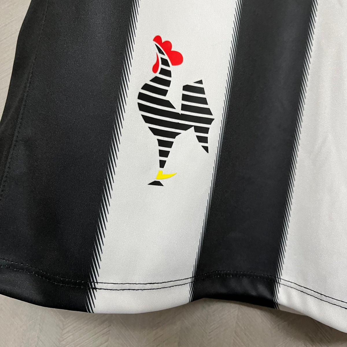 Atlético Mineiro 2013 Home Jersey - Retro Version