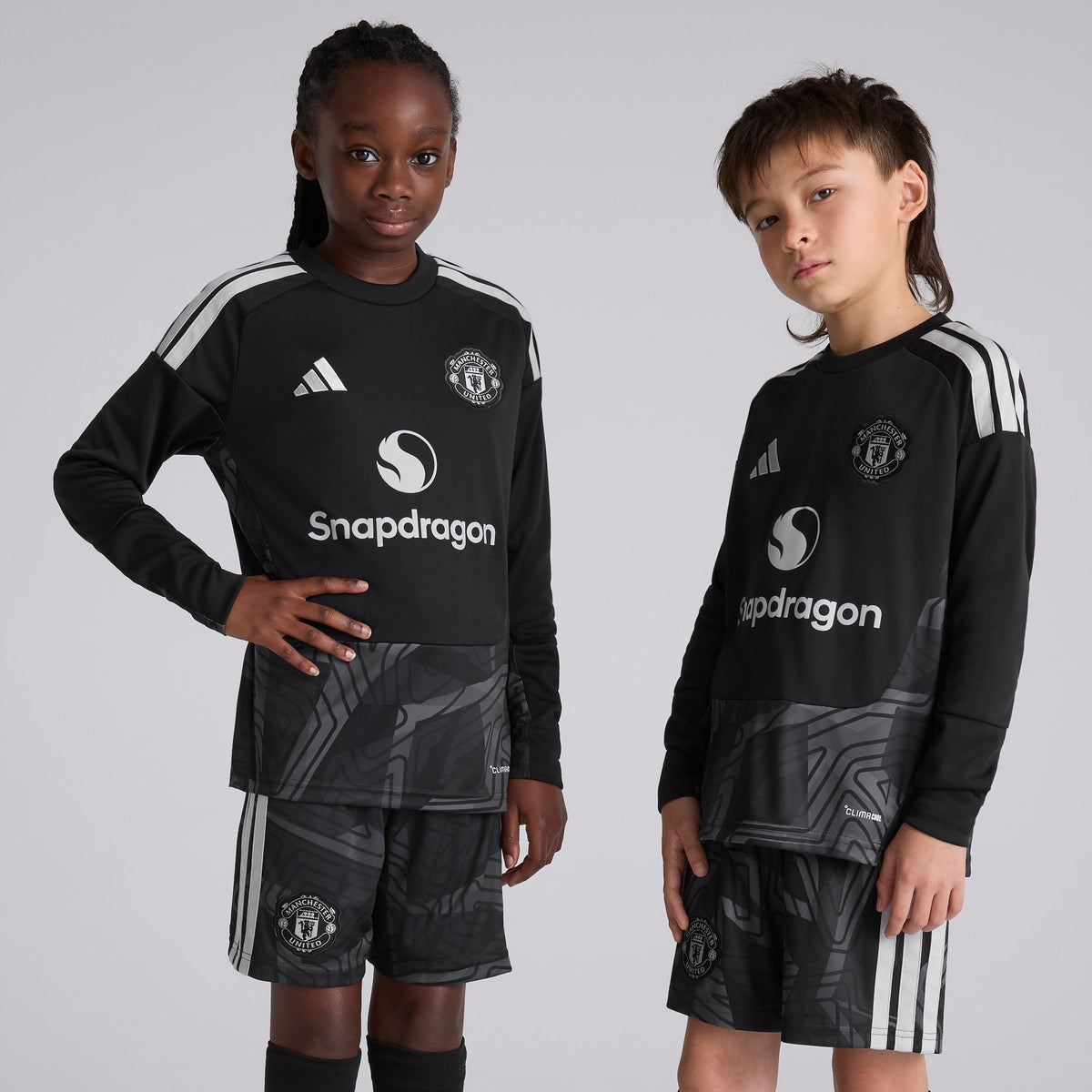 Manchester United 26/27 Goalkeeper Home - Kids Kit