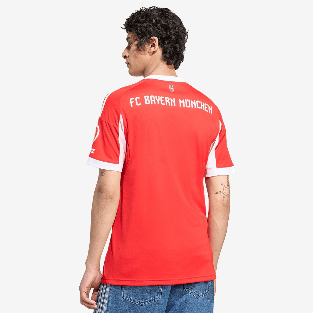 Jersey adidas Bayern de Munique 2025/26 I Fan