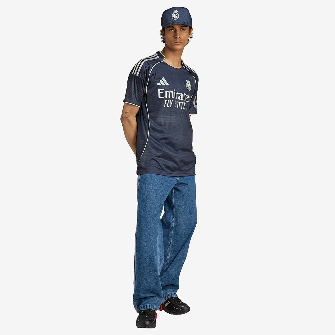 Jersey adidas Real Madrid 2025/26 II Fan