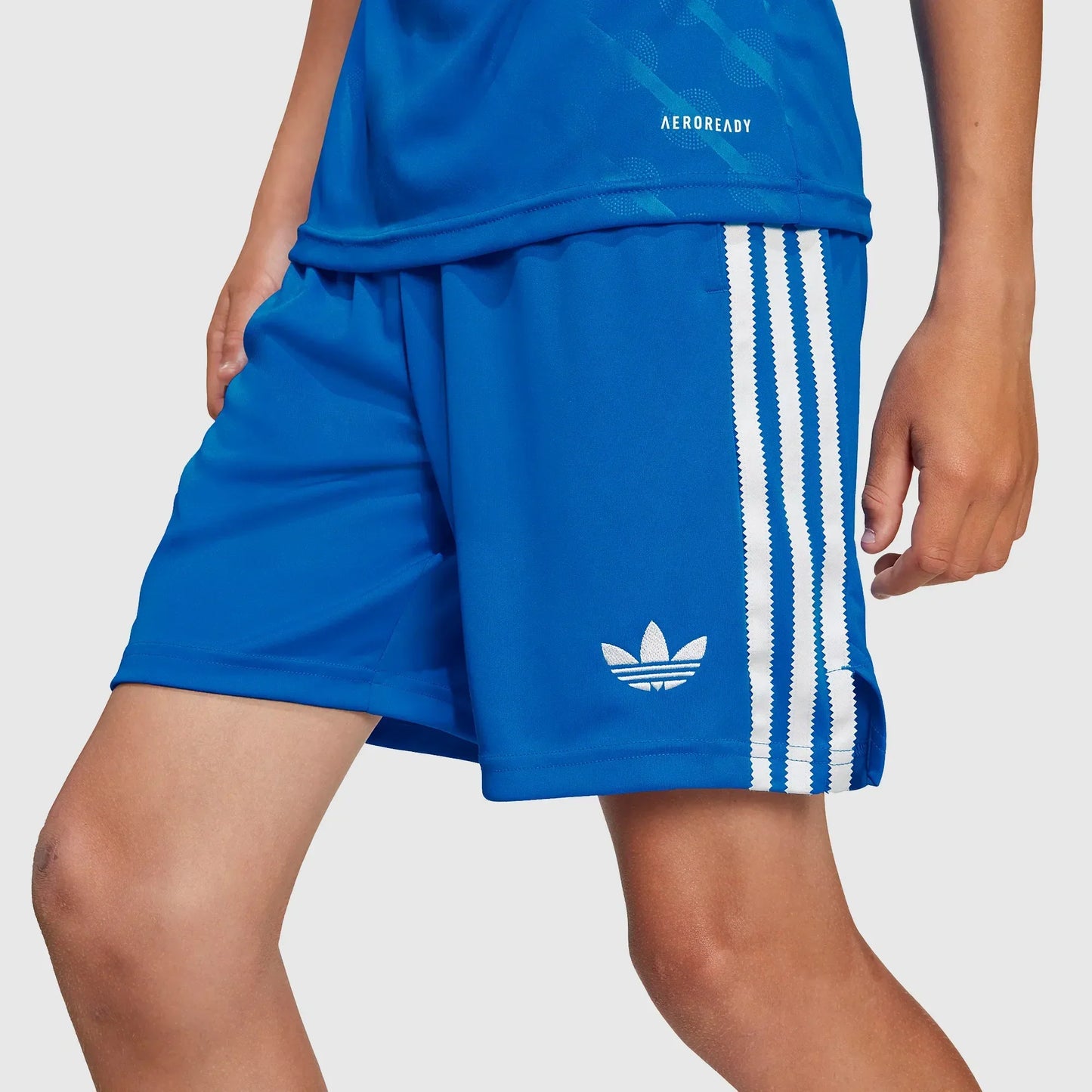 Kids Kit Adidas Real Madrid 2025/26 III