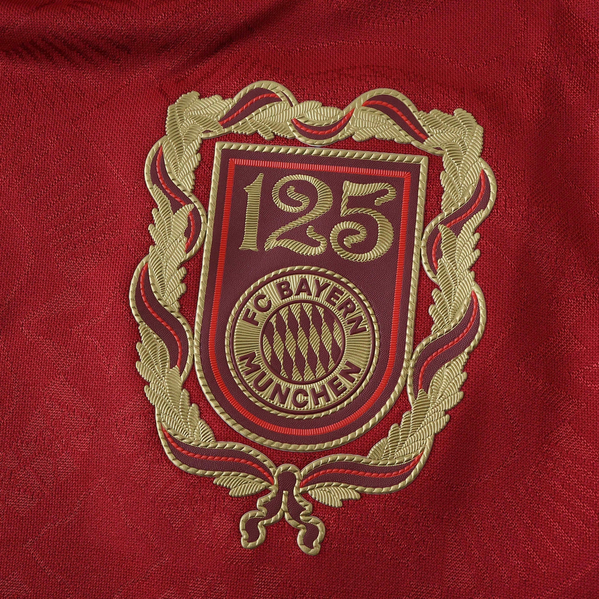 Bayern Monaco 25/26 Edizione Speciale 125 Anni - Versione Giocatore