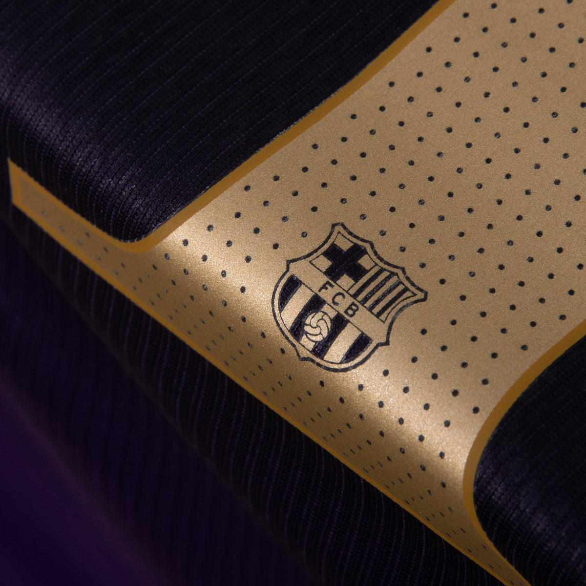 Barcelona 26/27 Away Kids Kit - gold panel crest detail