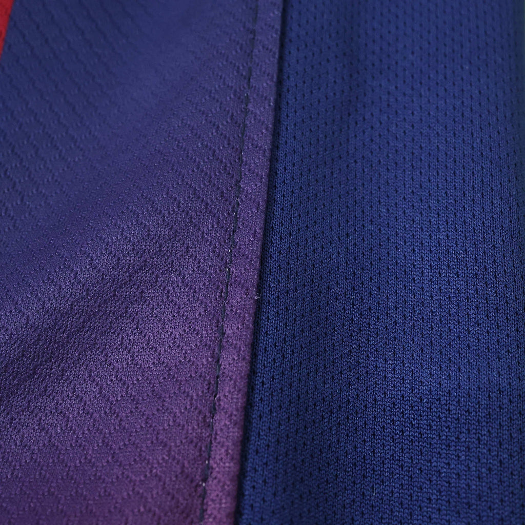 Barcelona 25/26 Home Kids Kit Ed Sheeran - hem label detail
