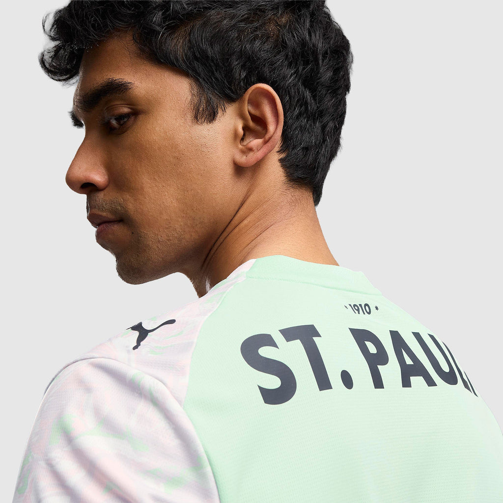 Tercera equipación del St. Pauli 26/27 - Versión aficionado