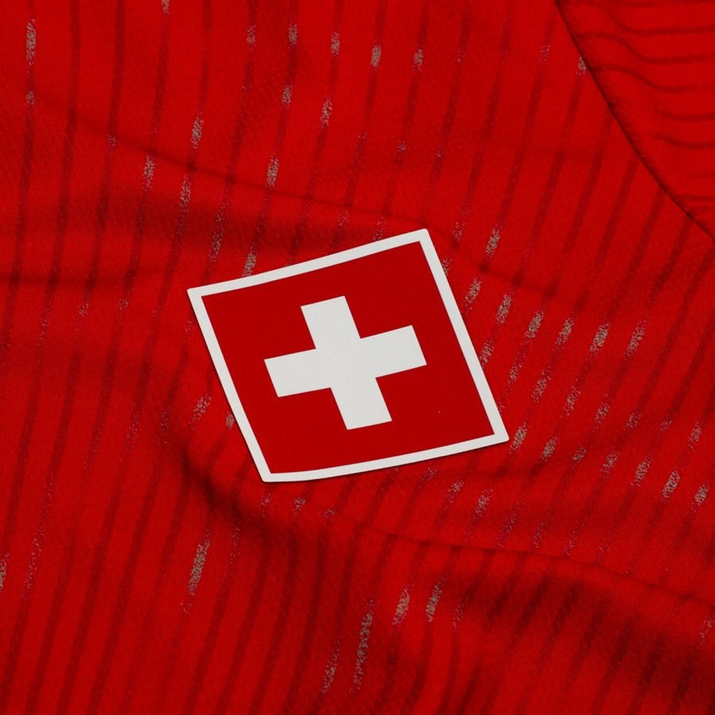 Switzerland 26/27 Home - Fan Version - image 4
