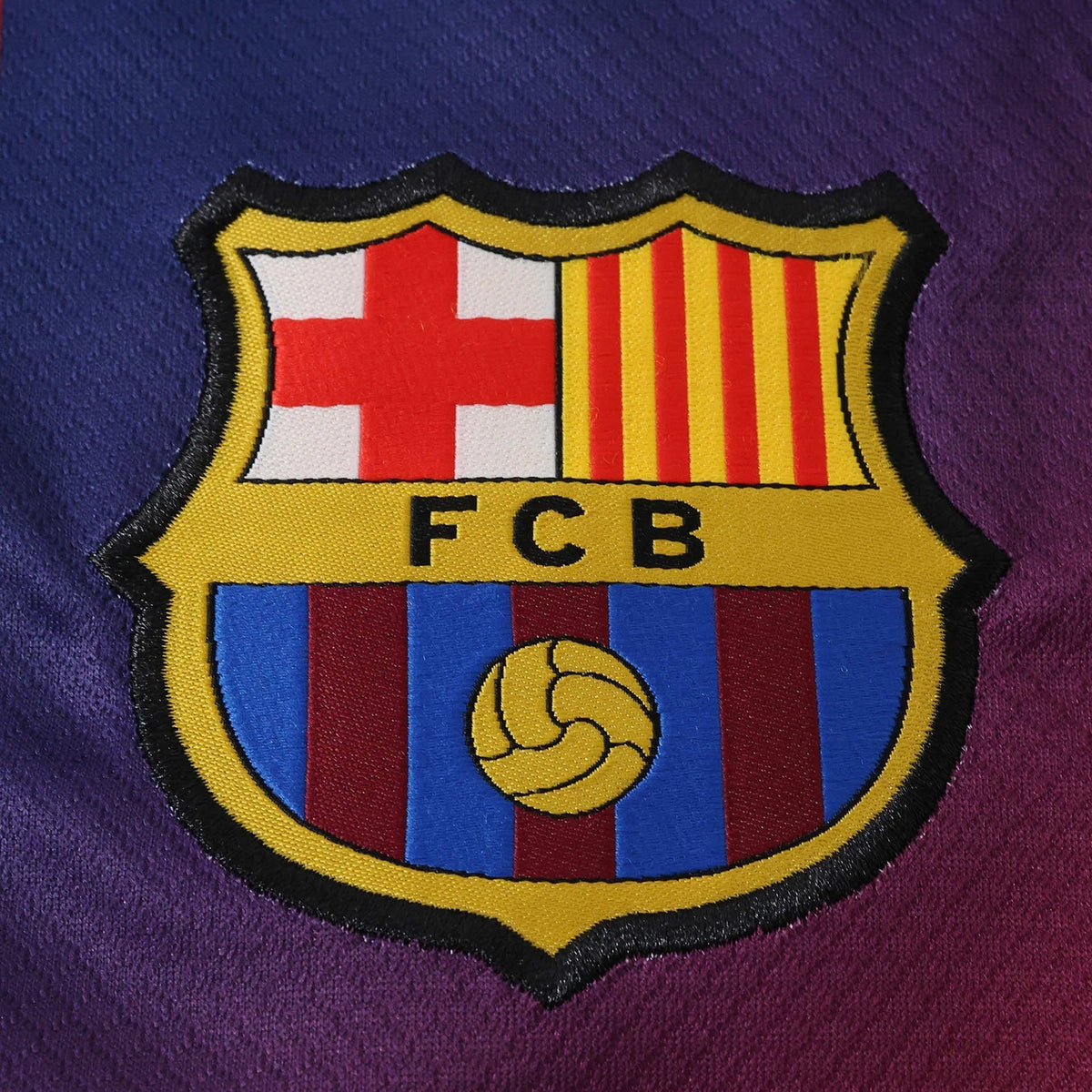 Barcelona 25/26 x Ed Sheeran Jersey - crest detail