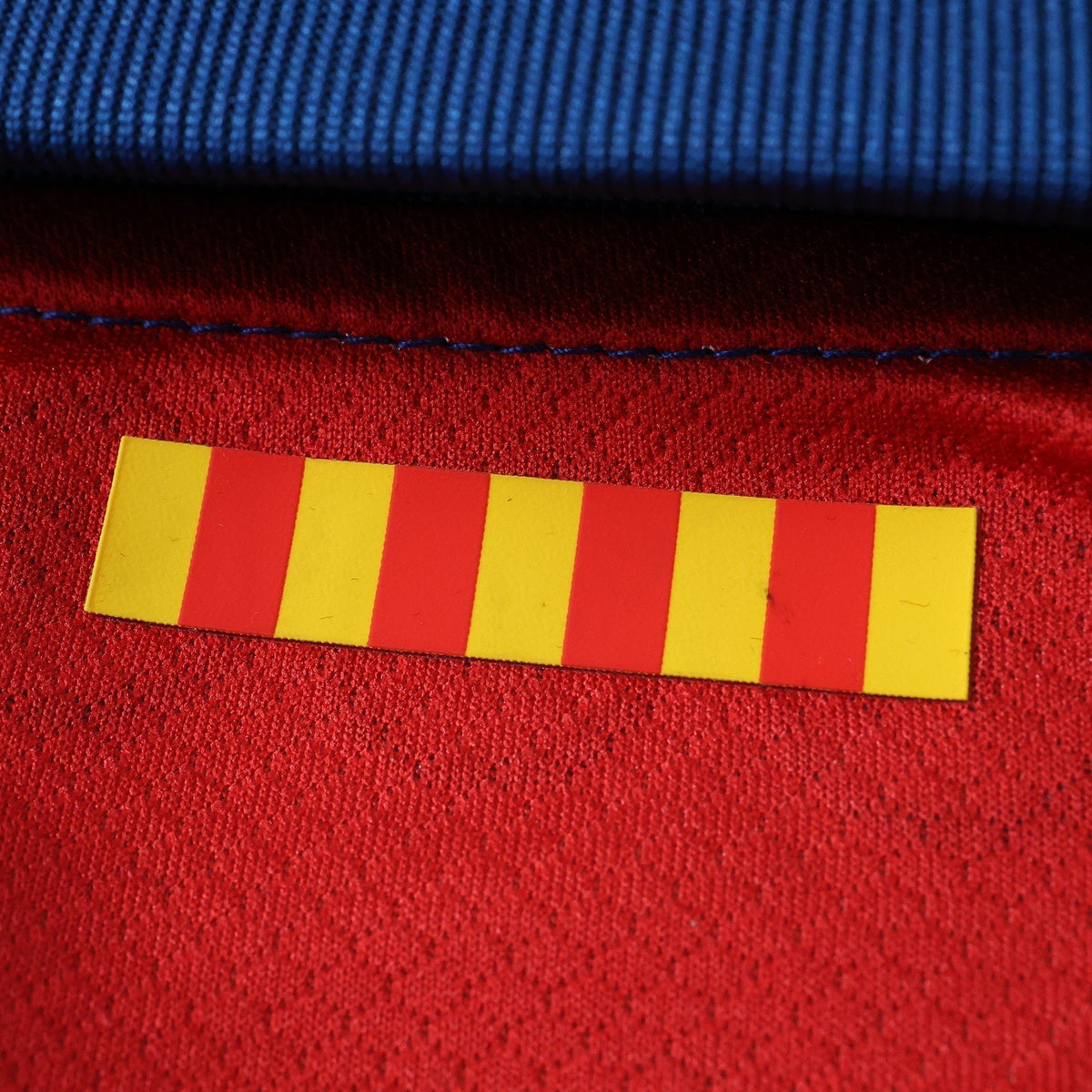 Barcelona 25/26 Fourth Kids Kit - fabric detail