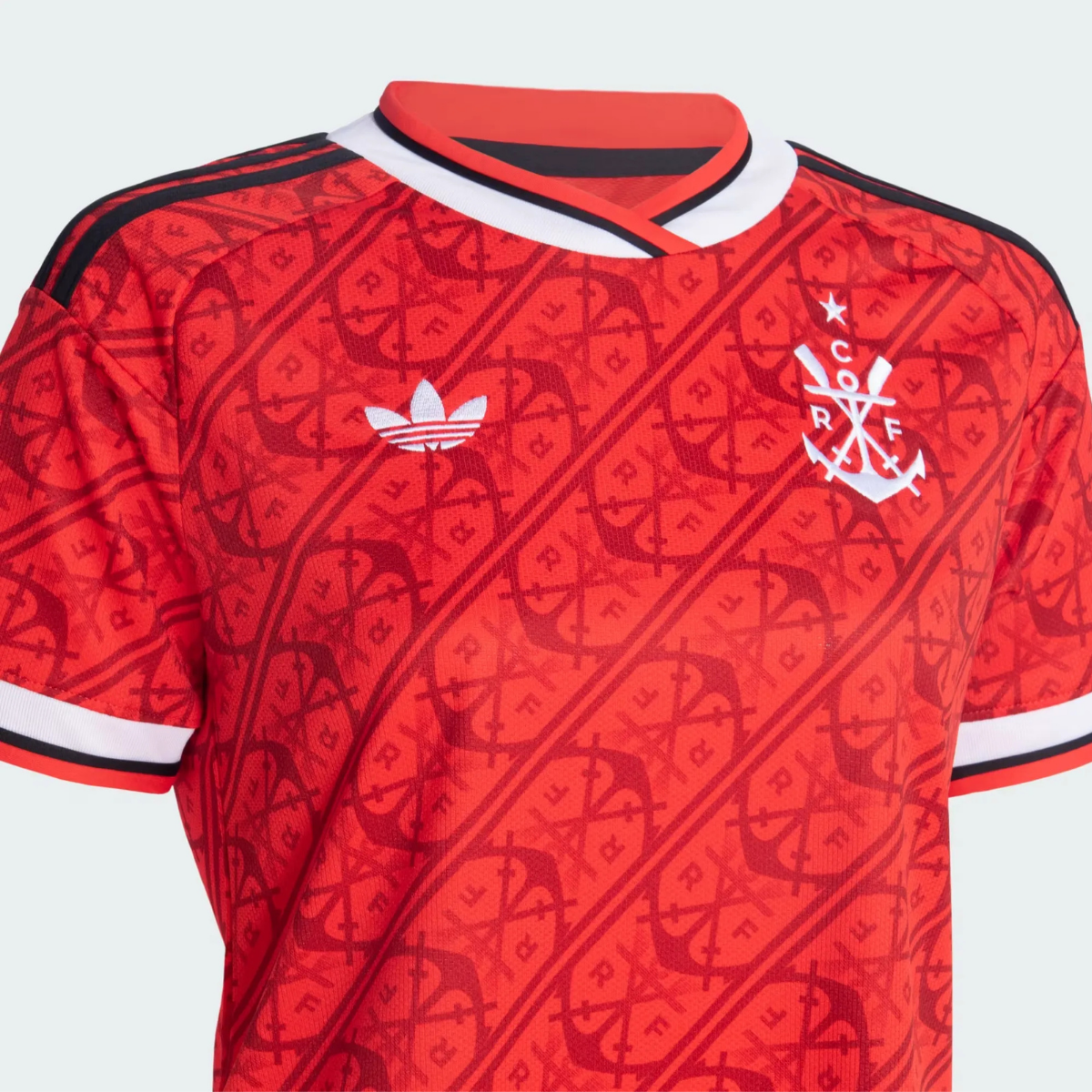 Flamengo 2026/27 third women's jersey - collar and crest detail