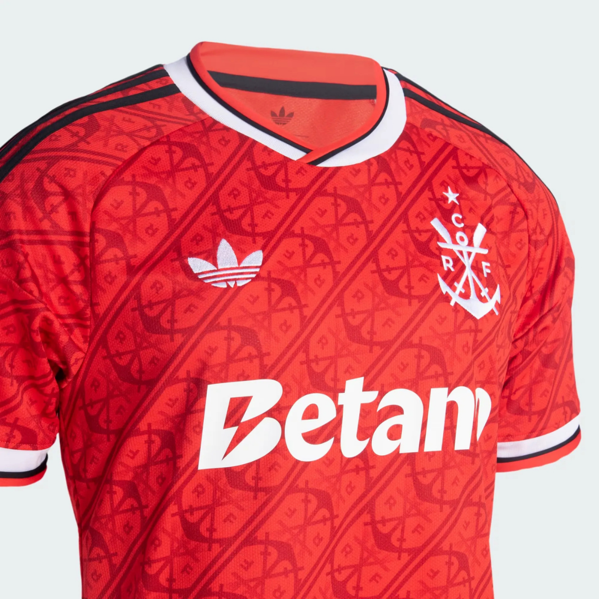 Flamengo 2026/27 third jersey - collar and crest detail