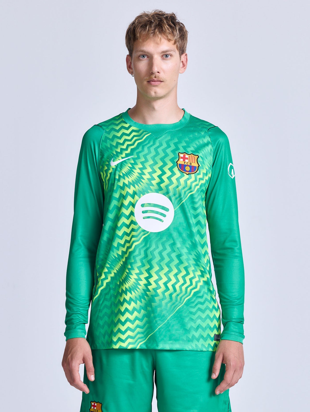 Barcelona 26/27 Goalkeeper Home - Fan Version