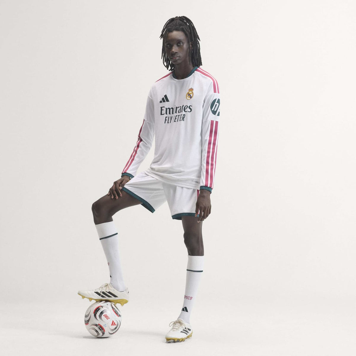 Real Madrid 26/27 Home - Long Sleeve Player Version - 11