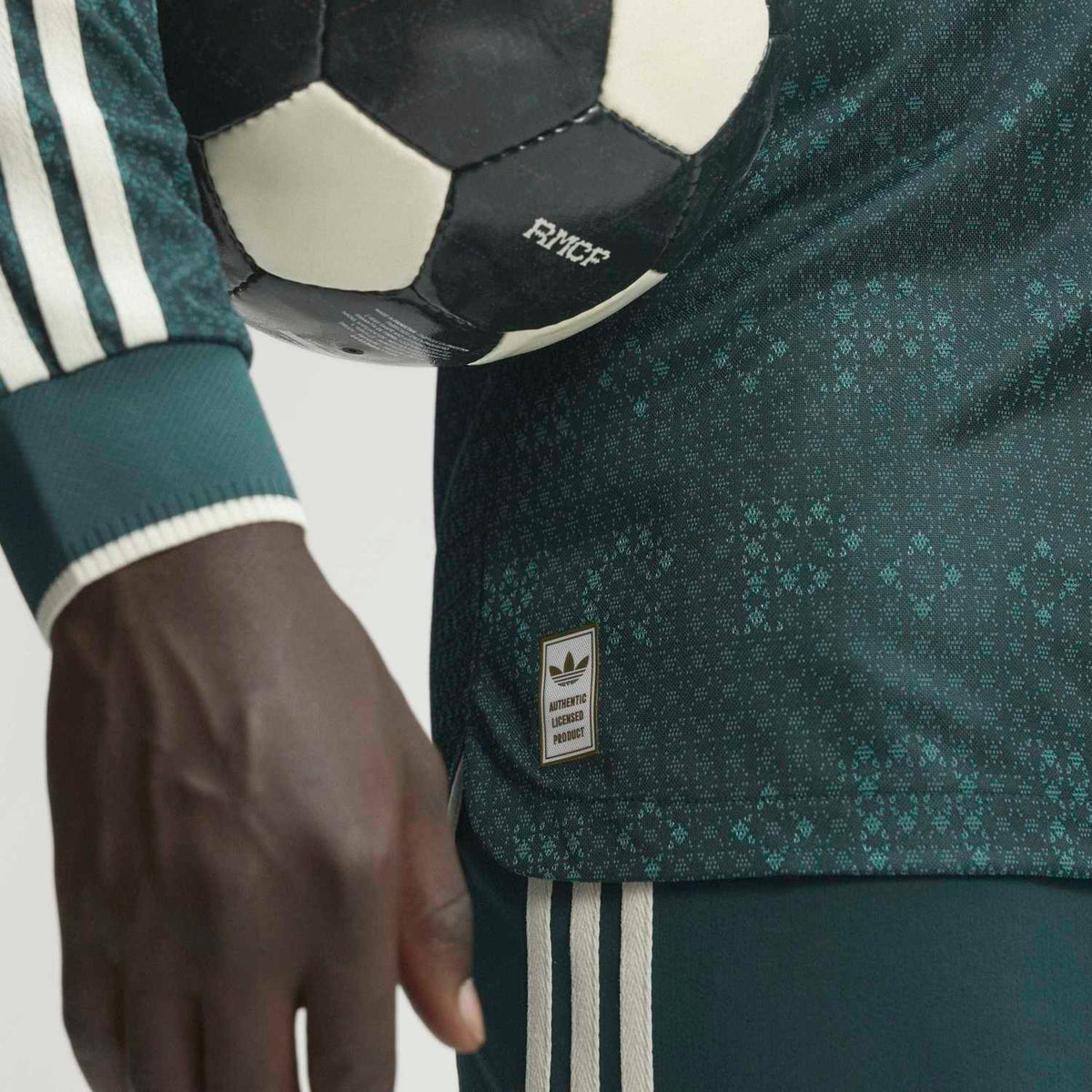Real Madrid 26/27 Away - Long Sleeve Player Version - 5