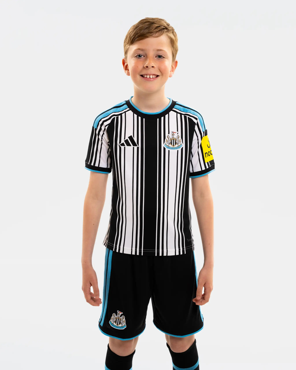 Newcastle 26/27 Home - Kids Kit