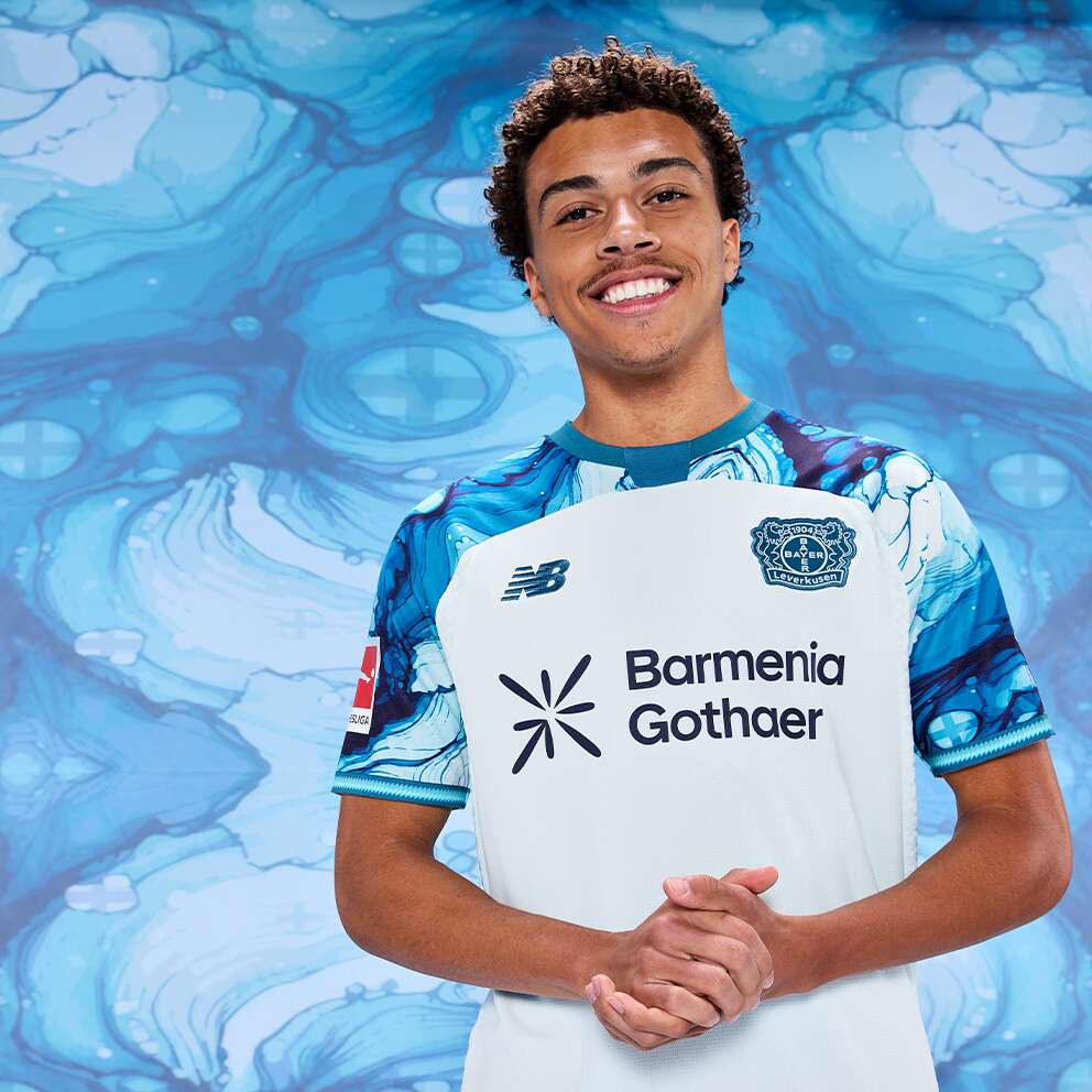 Bayer Leverkusen 26/27 Away - Fan Version