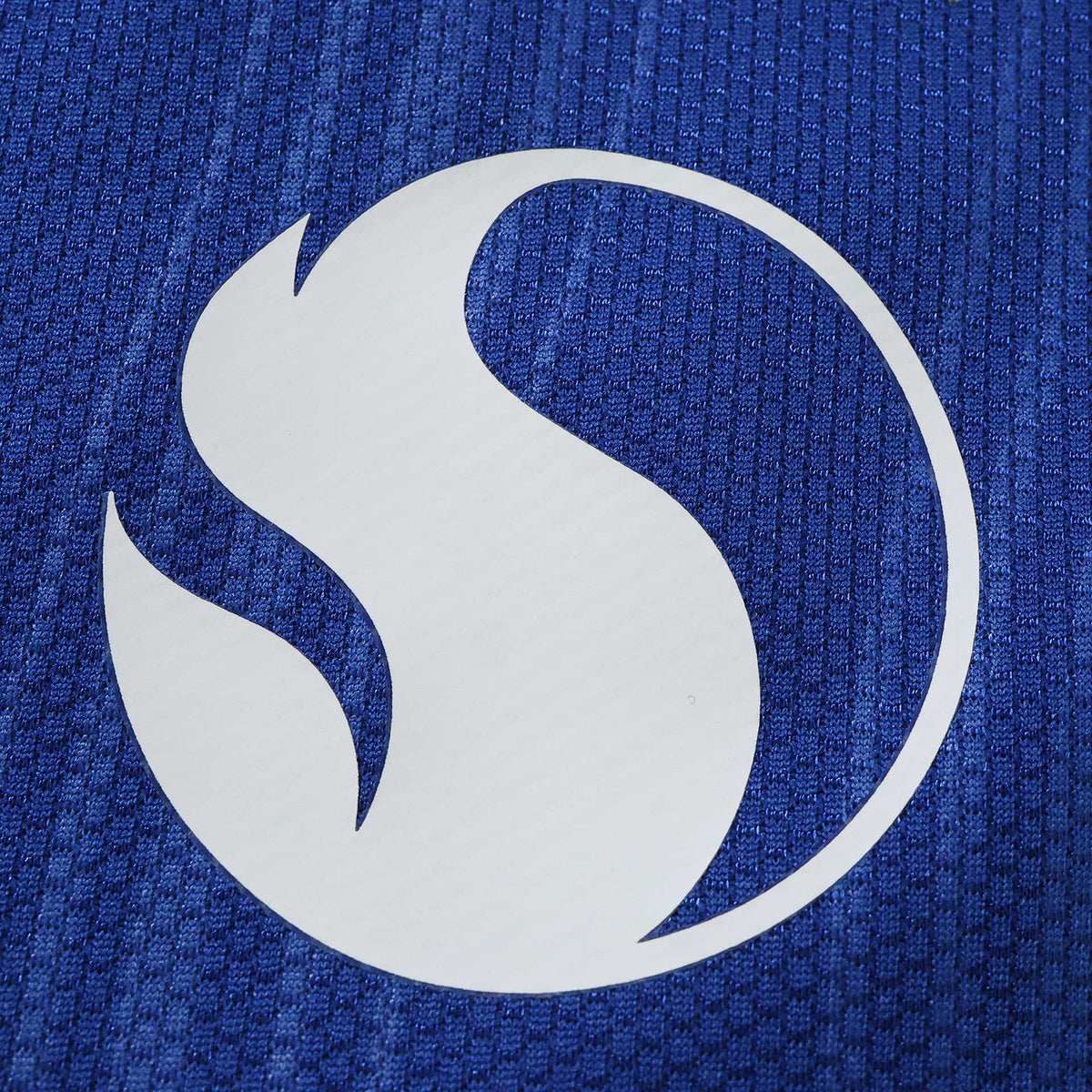 Manchester United 26/27 Away Jersey - sponsor logo detail