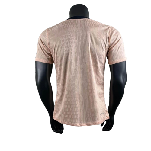 Chelsea 25/26 Training Jersey - Gold - Player Version