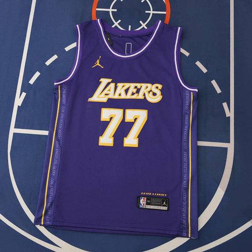 Los Angeles Lakers 25/26 NBA Jersey - Statement Edition - Purple - Doncic #77