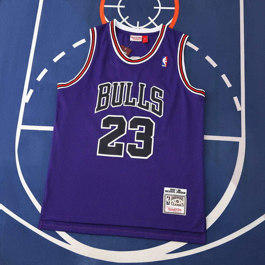 Chicago Bulls 97/98 NBA Jersey - Retro - Purple - #23 - front