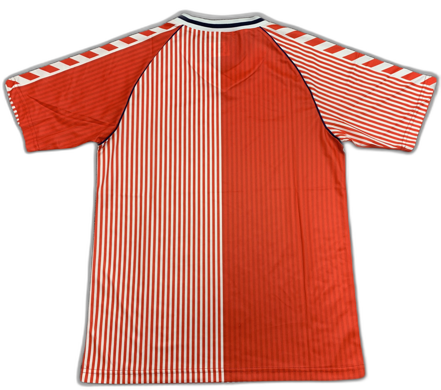 Danimarca 1986 I Maglia Home - Versione Retro
