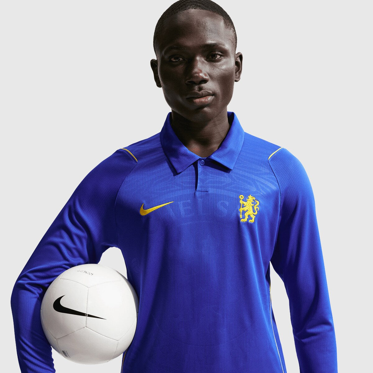 Chelsea Home Jersey 2026/27 - Long Sleeve