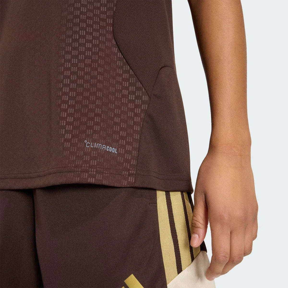 Flamengo 2026 women's training jersey - fabric texture detail