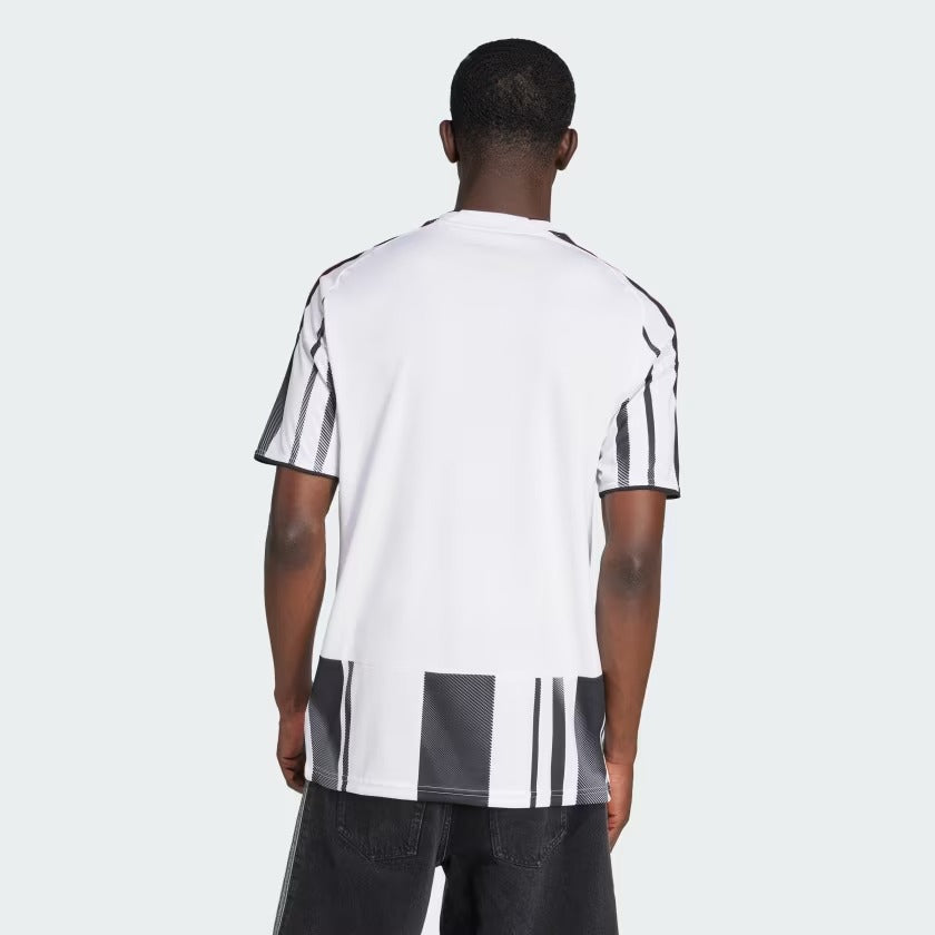 Jersey adidas Juventus FC 2025/26 I