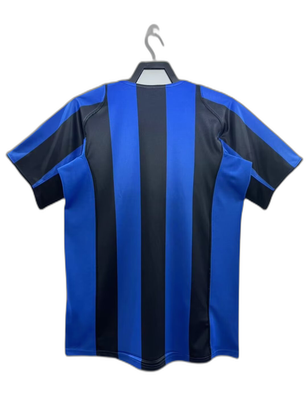 Prima maglia home dell'Inter 04/05 - Versione retro