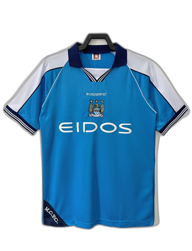 Prima maglia home del Manchester City 99/01 - Versione retro
