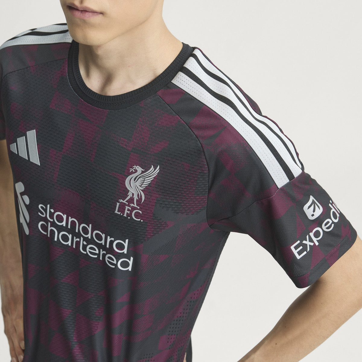Terza divisa Liverpool 26/27 - Versione giocatore