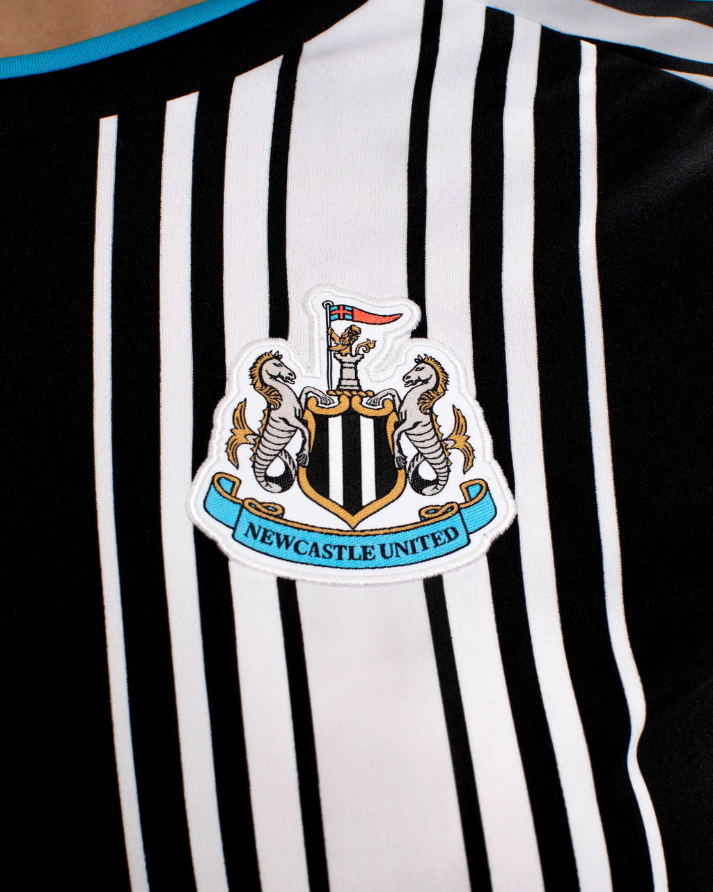Newcastle 26/27 Home - Donna
