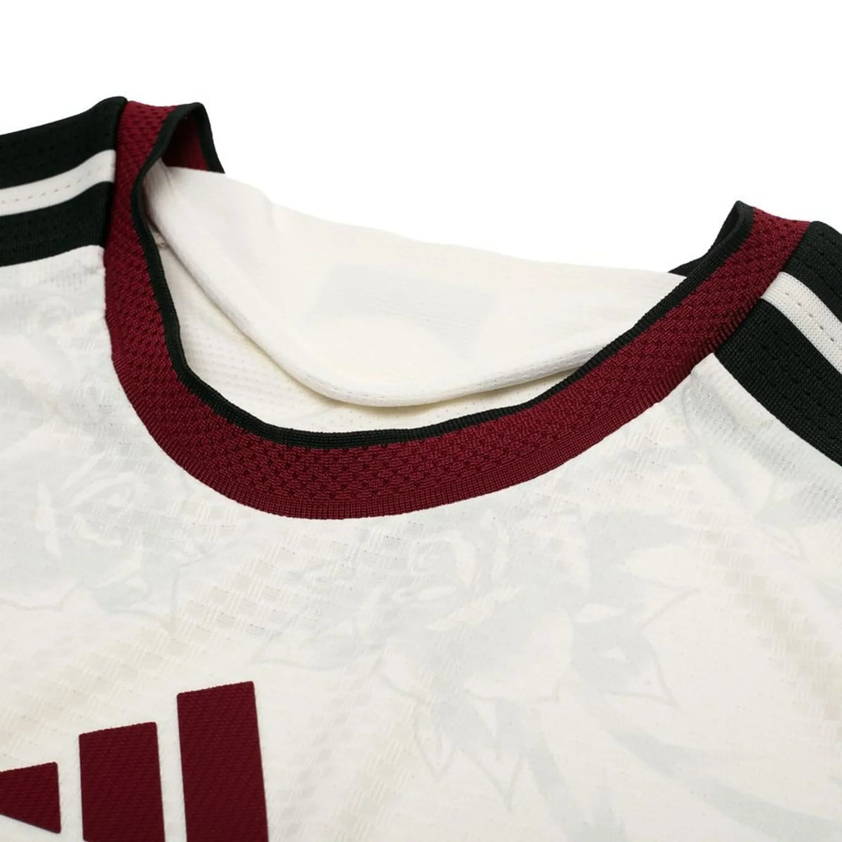 Manchester United 26/27 Third Kids Kit - collar detail