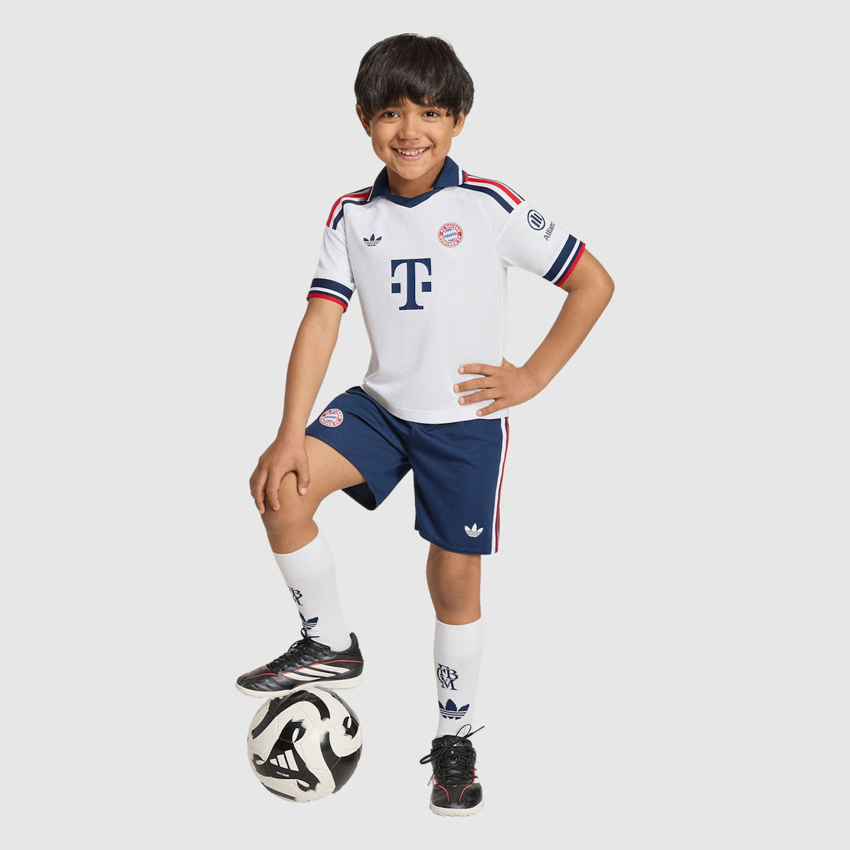 Bayern Munich 26/27 Away - Kids Kit