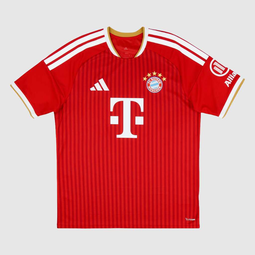 Bayern Munich 26/27 Home - Fan Version - image 1