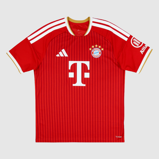 Bayern Munich 26/27 Home - Fan Version - image 1