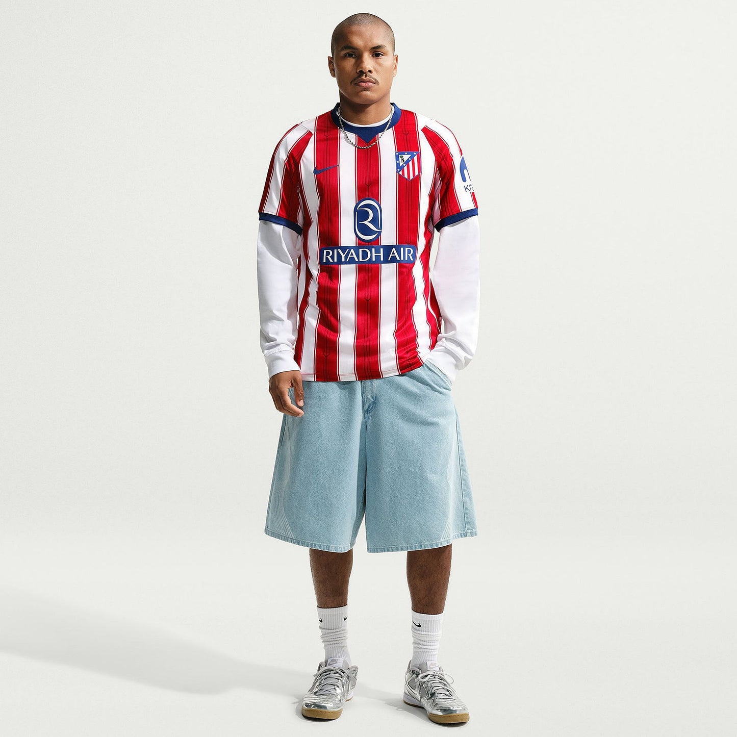 Atletico Madrid 2026/27 Home Men's Fan Jersey - View 3