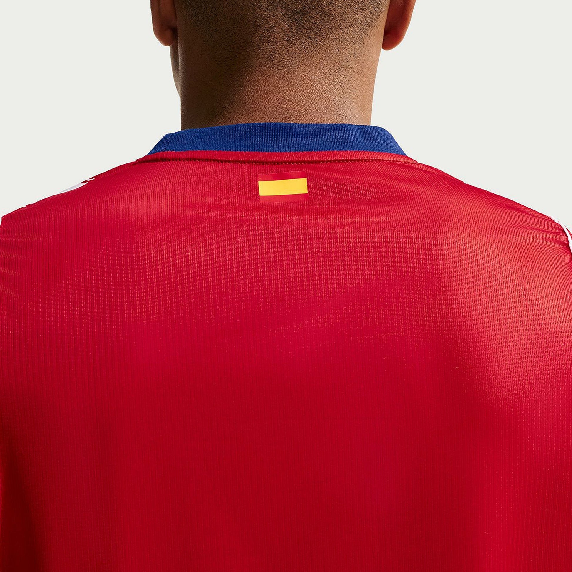 Atletico Madrid 2026/27 Home Men's Fan Jersey - View 6