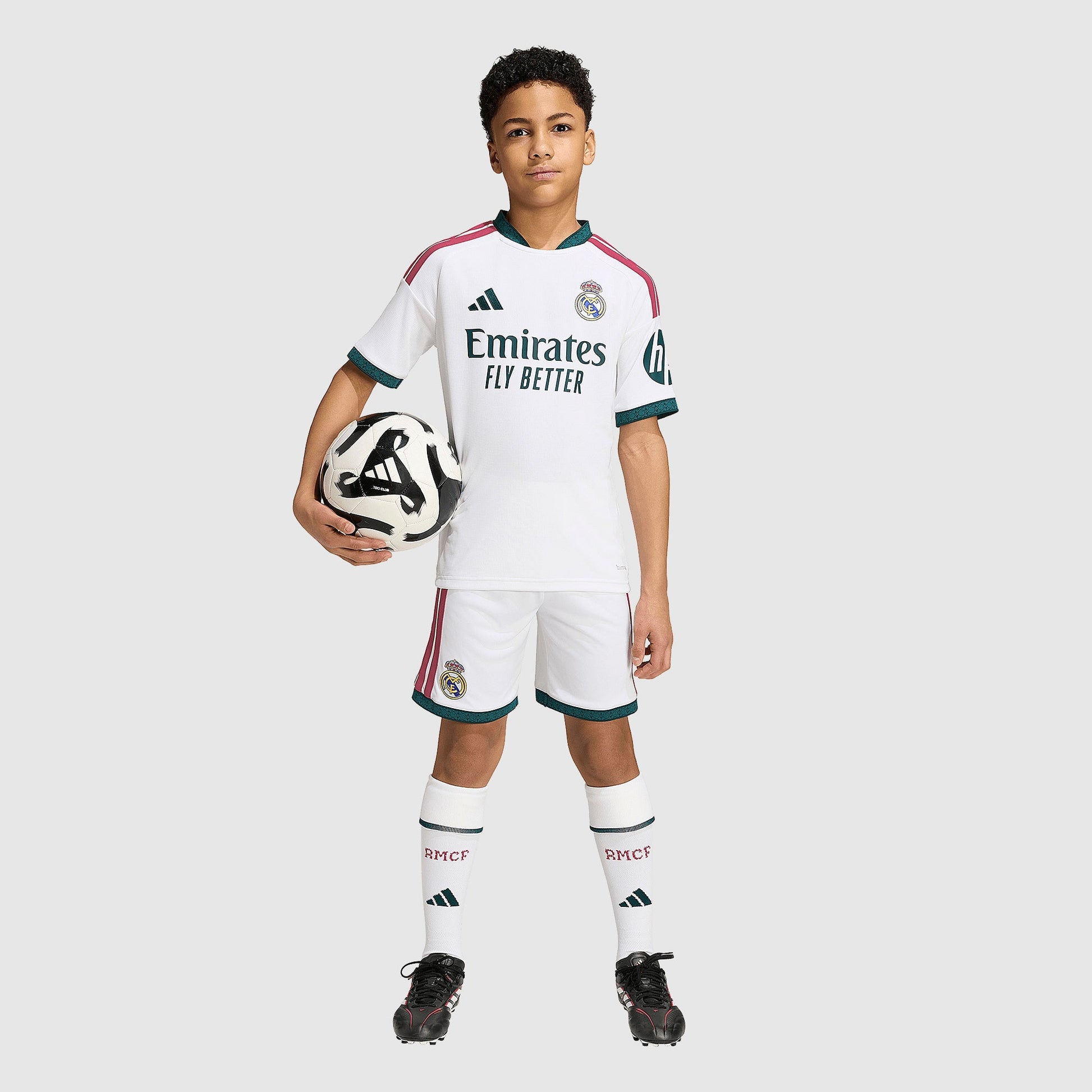 Real Madrid 2026/27 Home Kids Kit - View 3