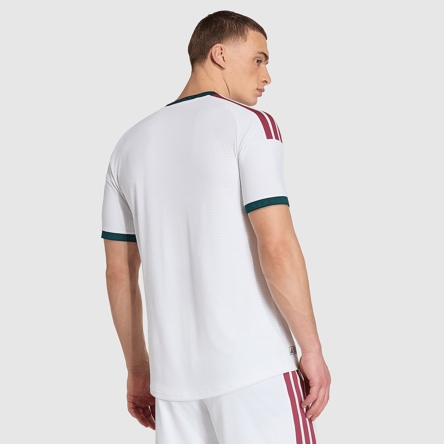 Real Madrid 2026/27 Home Men's Player Jersey - View 4