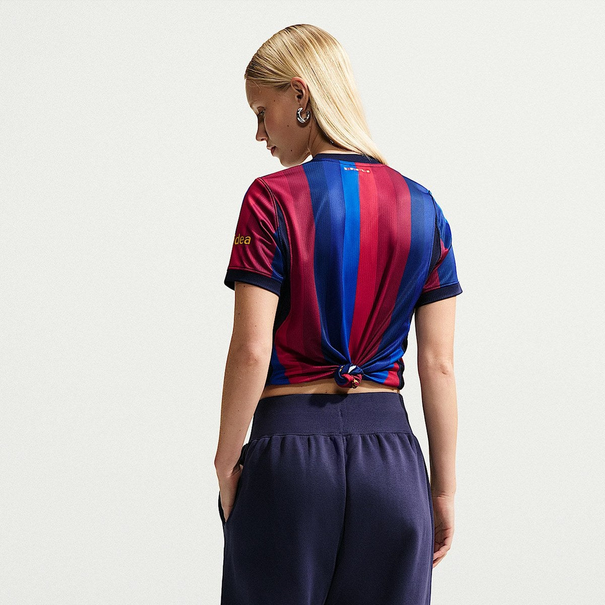 Barcelona 2026/27 Home Women's Fan Jersey — View 4